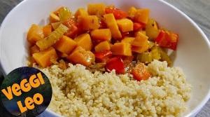 Süßkartoffel-Curry mit Quinoa Rezept von Veggi Leo