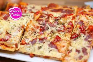 Backblech-Pizza zubereiten Rezept von Eat Clean - Burcu´s Kitchen