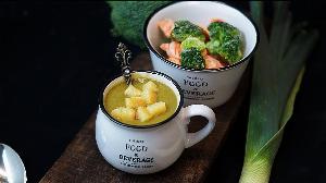 Brokkoli-Lauch Cremesuppe Rezept von Alexandra´s Food Lounge