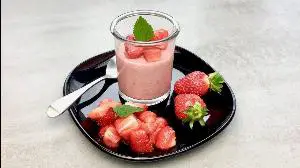 Erdbeer Panna Cotta - Thermomix® Rezept von Einfach yummy