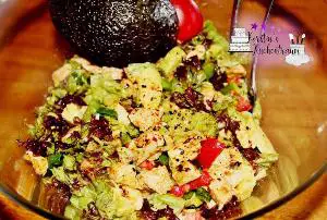 Avocado-Hähnchen Salat - Low Carb Rezept von Kerstins Kuechentraum